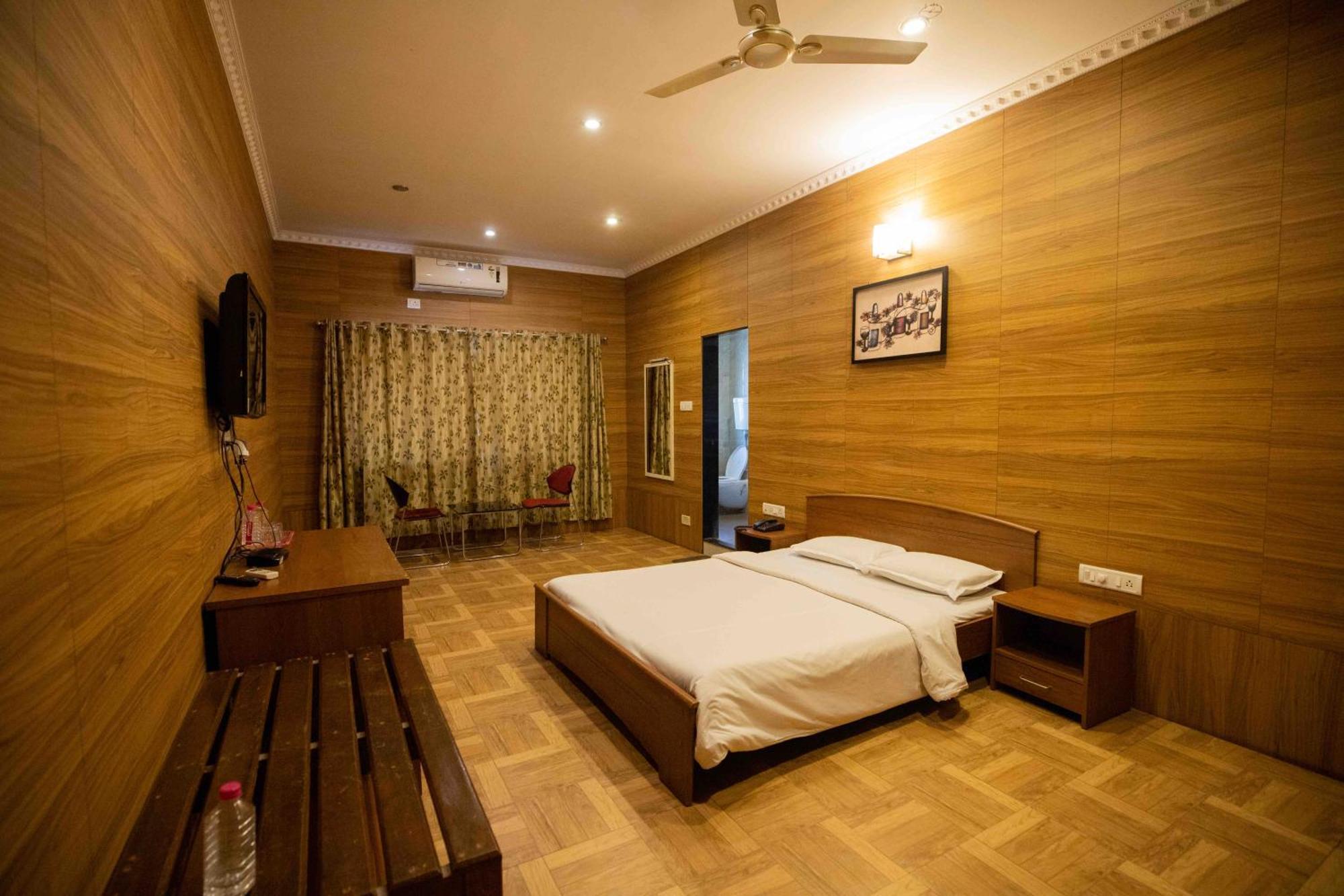 Gp Hotels And Resorts Nashik Exterior photo
